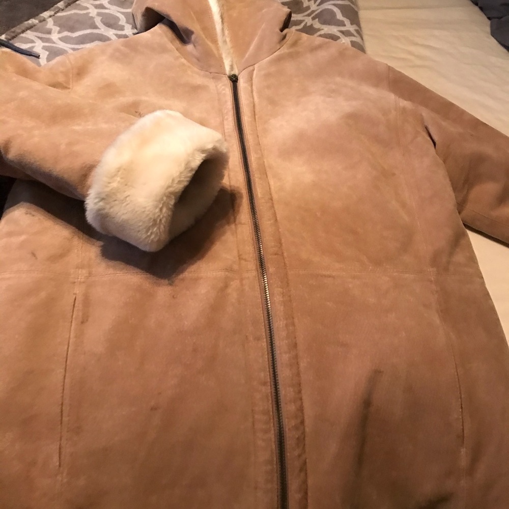 Coat - Picture 3 of 3